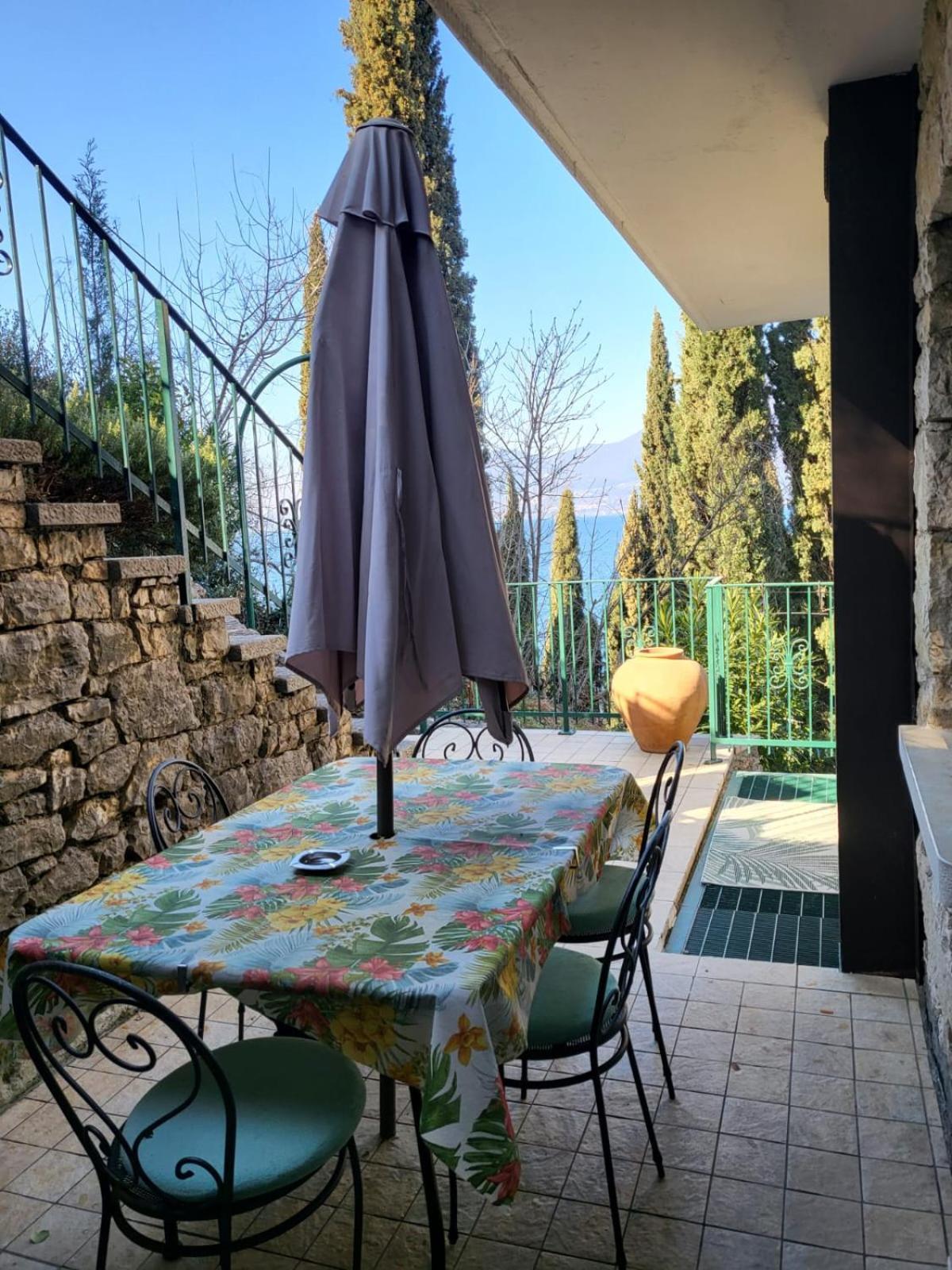 Wonderfull Lake View With Pool With Breakfast Gardasee * Torri Del Benaco